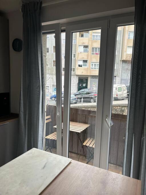 Piso Deluxe Con Balcon Cerca Del Casco Viejo Apartman Bilbao Kültér fotó